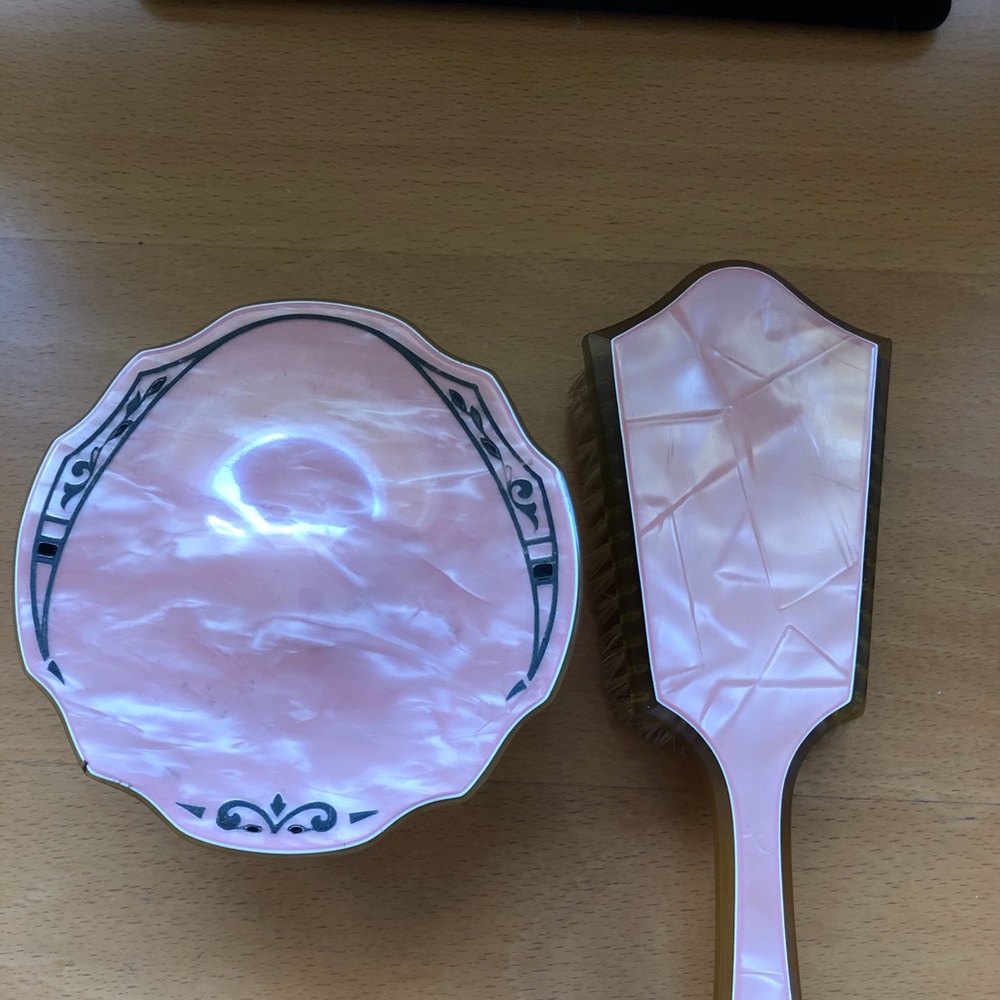 Deco Vanity Set - image 1